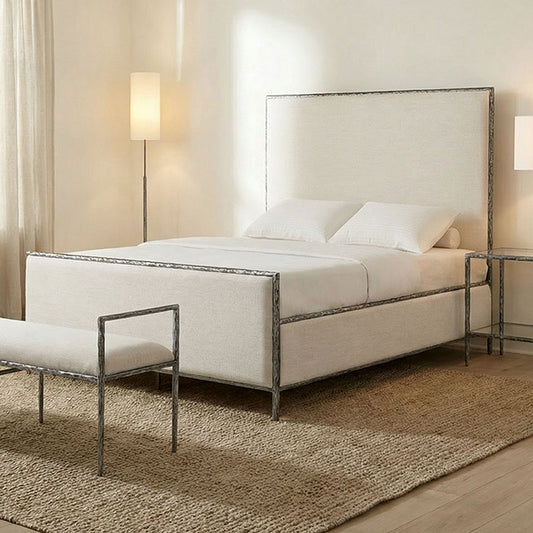 Valda - Queen Bed