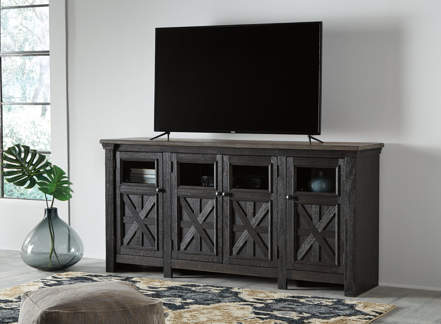 Mueble de TV extragrande Tyler Creek