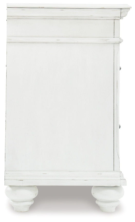 Mesilla de noche con tres cajones Kanwyn