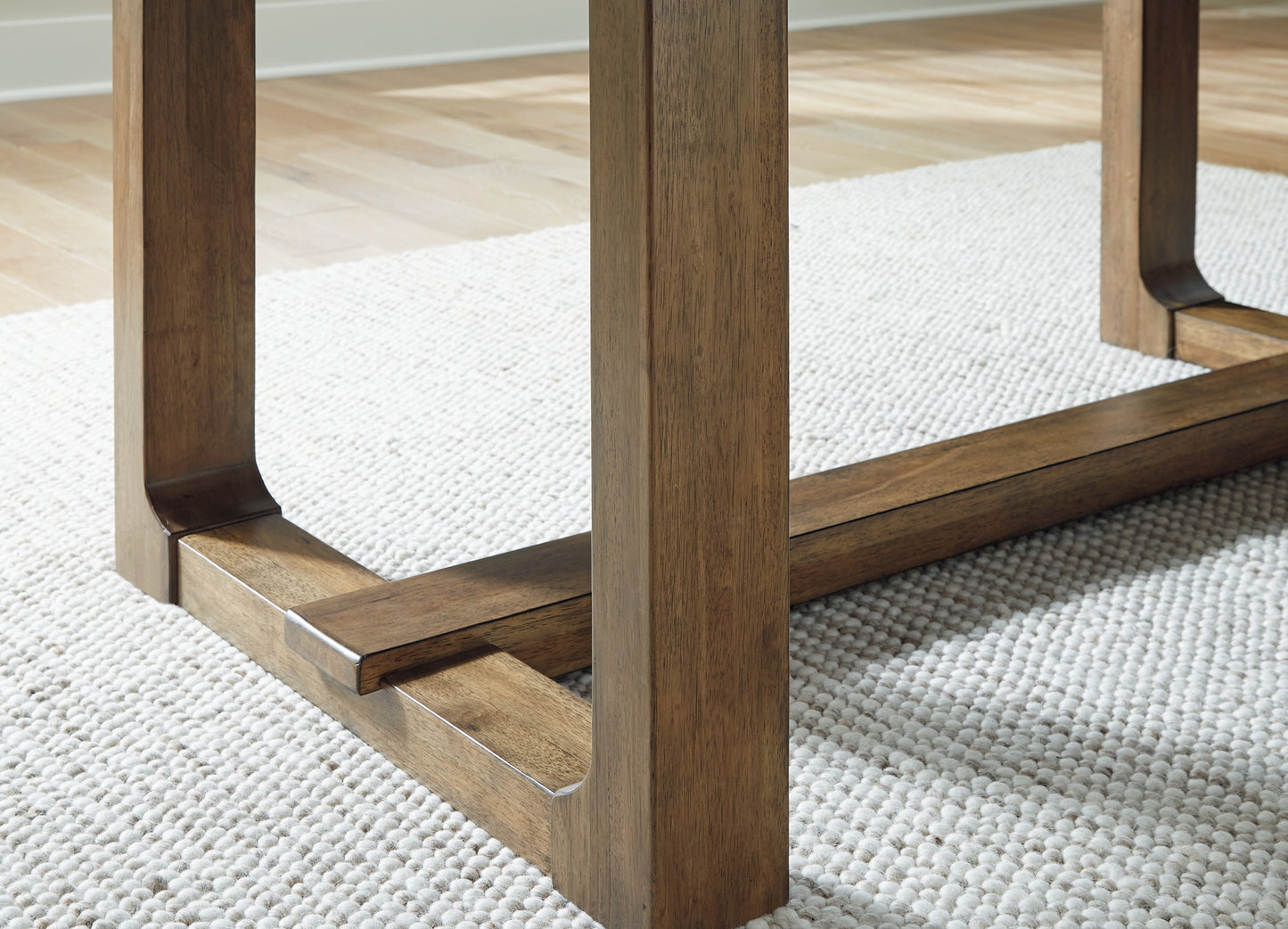 Mesa de comedor RECT EXT de Cabalynn