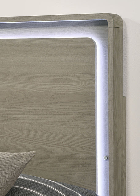 Rainier - Queen Bed