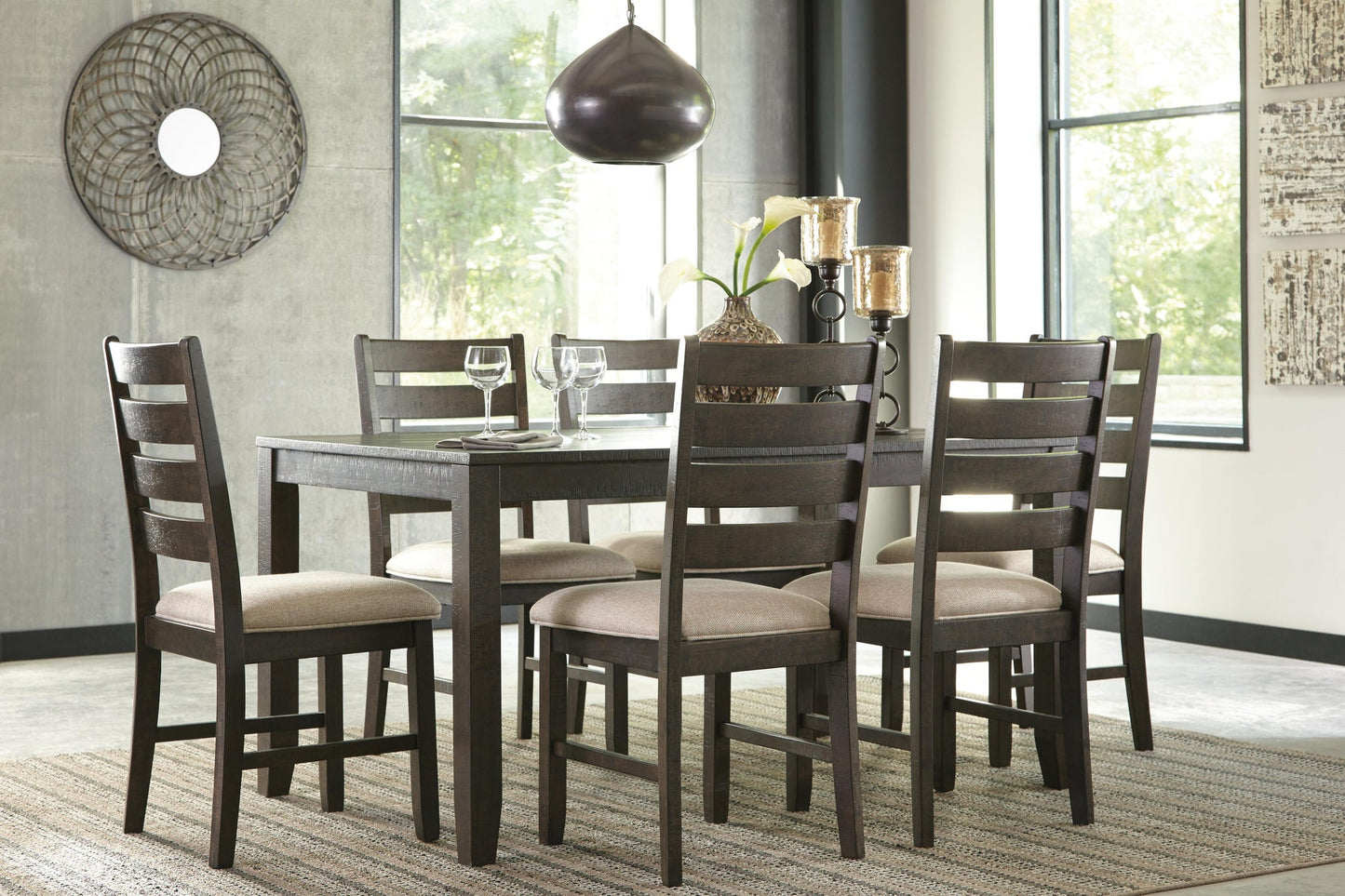 Juego de mesa de comedor Rokane (7 piezas)
