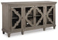 Gabinete con acento Fossil Ridge