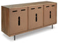 Gabinete con acento Kerrings