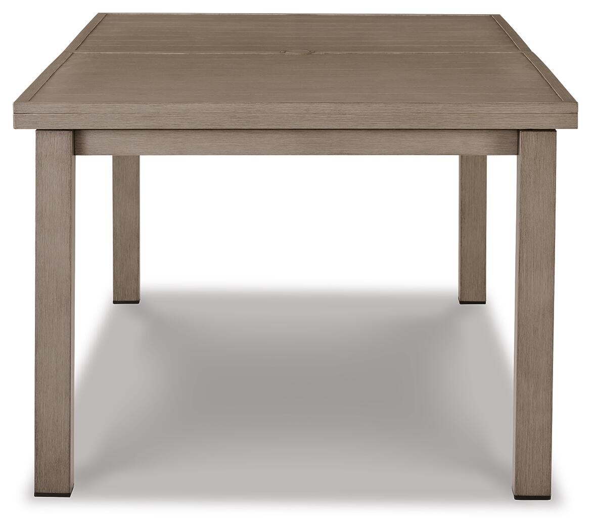 Mesa de comedor RECT frente a la playa EXT