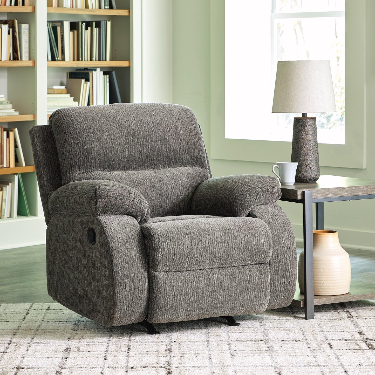Sillón reclinable mecedor Scranto