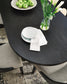 Mesa de comedor ovalada Rowanbeck