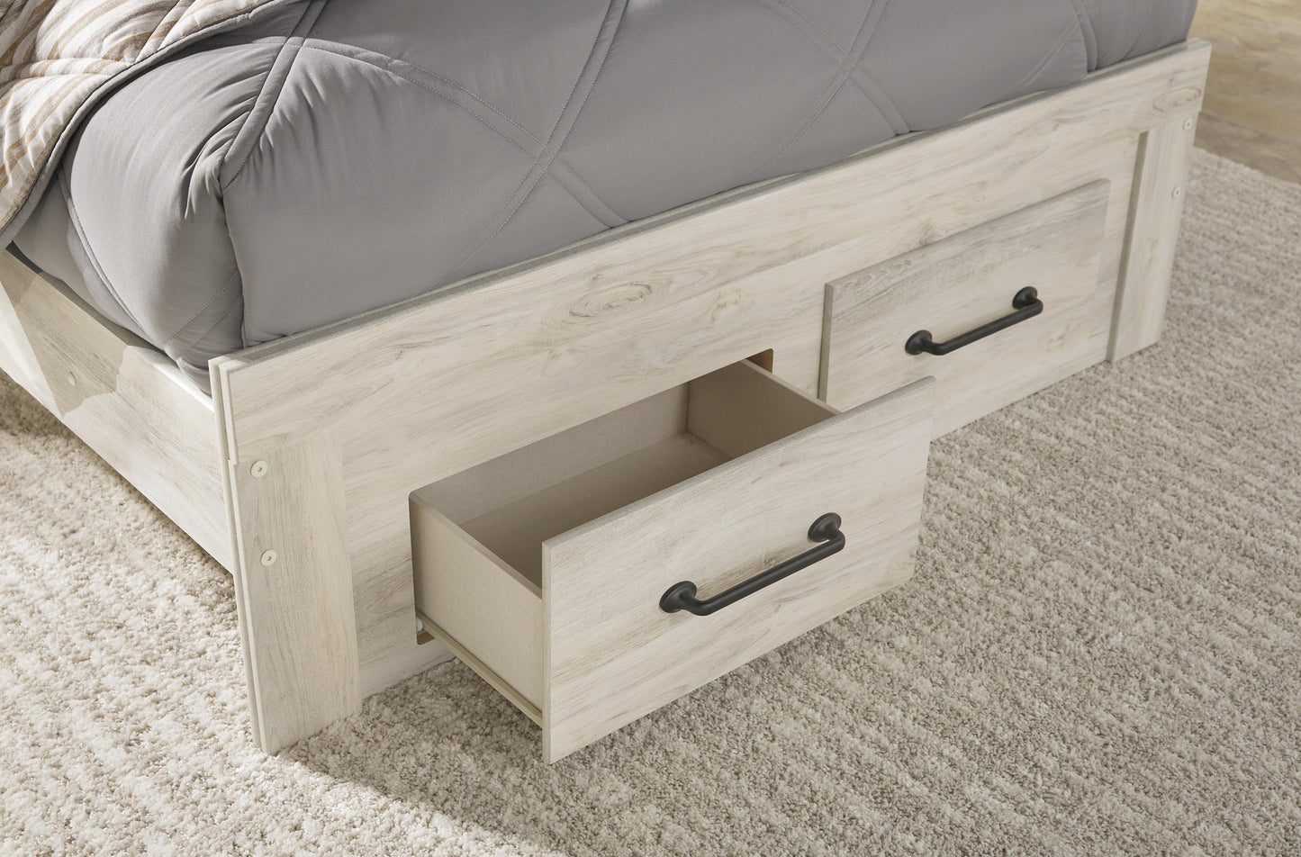 Cama de dos plazas Cambeck con dos cajones de almacenamiento y tocador con espejo