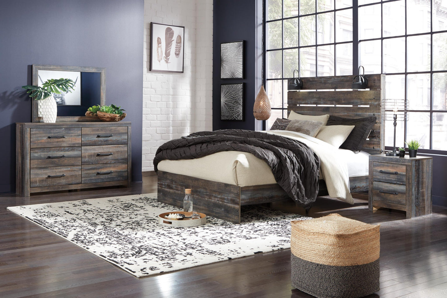 Cama Queen con paneles y tocador con espejo Drystan