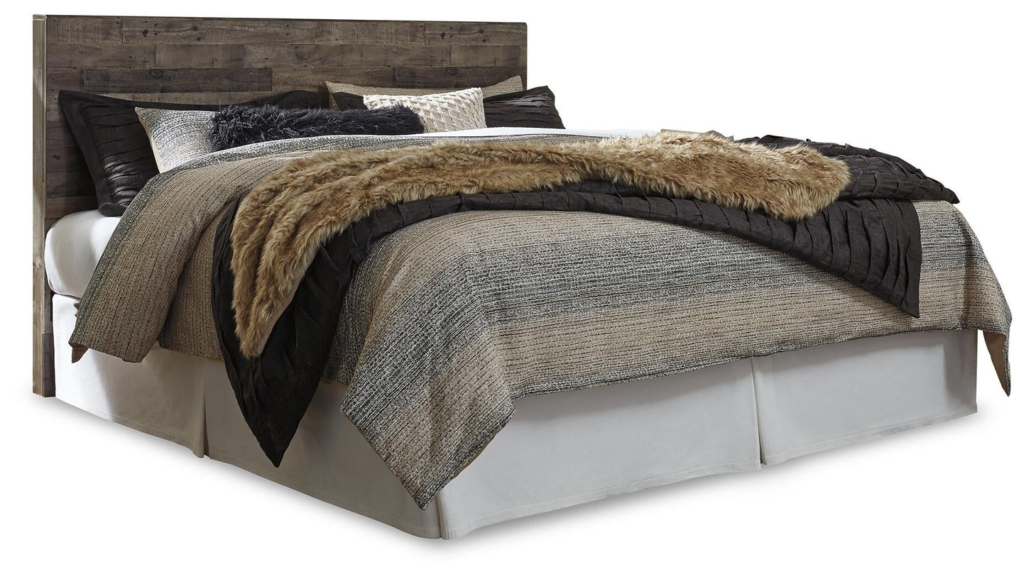 Cabecero de cama con paneles Derekson King con tocador con espejo, cómoda y mesita de noche