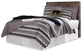 Cabecero de cama Derekson con paneles completos, tocador con espejo, cómoda y mesita de noche