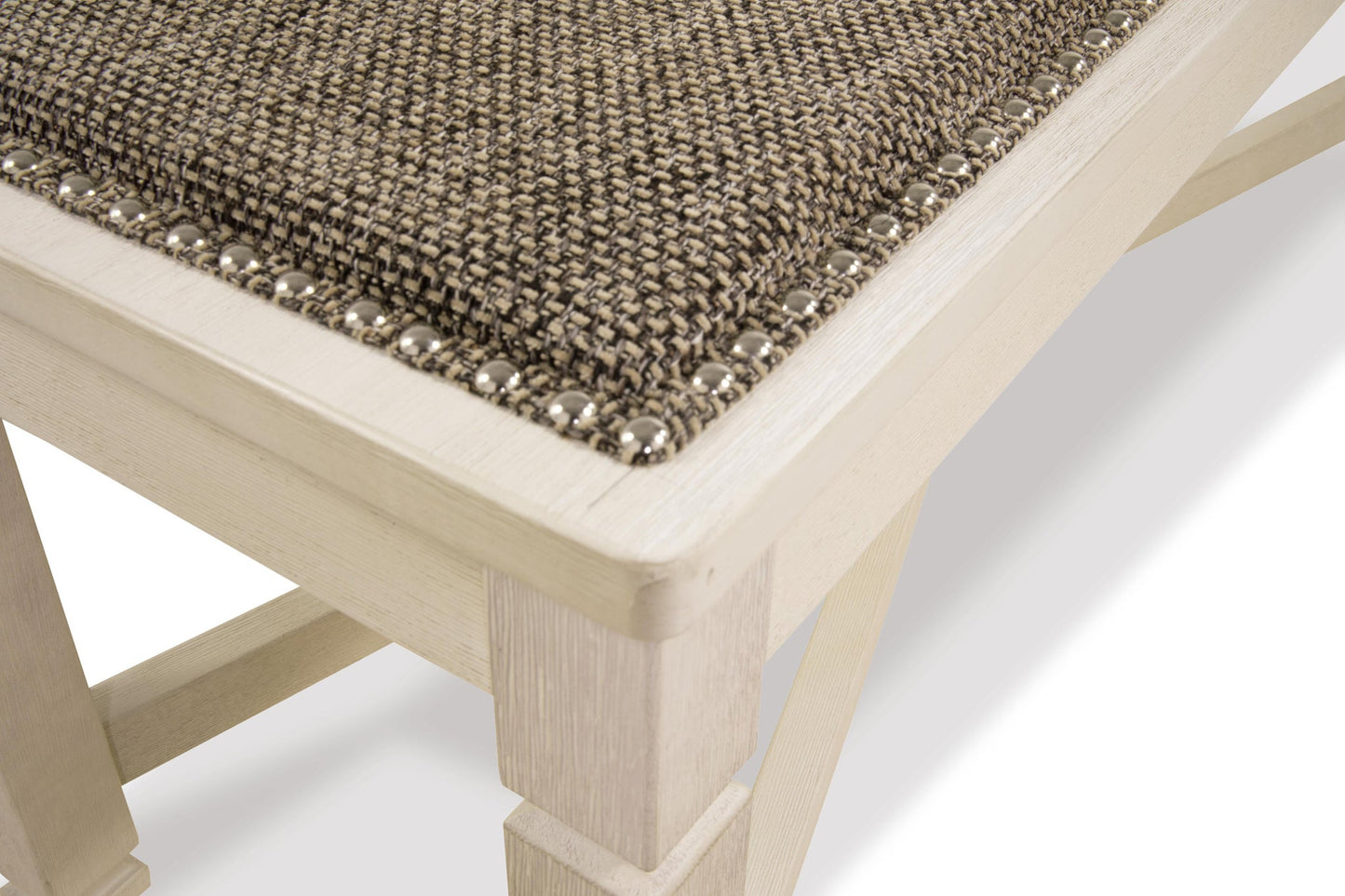 Mesa de comedor Bolanburg con 2 sillas y 2 bancos