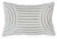 Farissen Pillow
