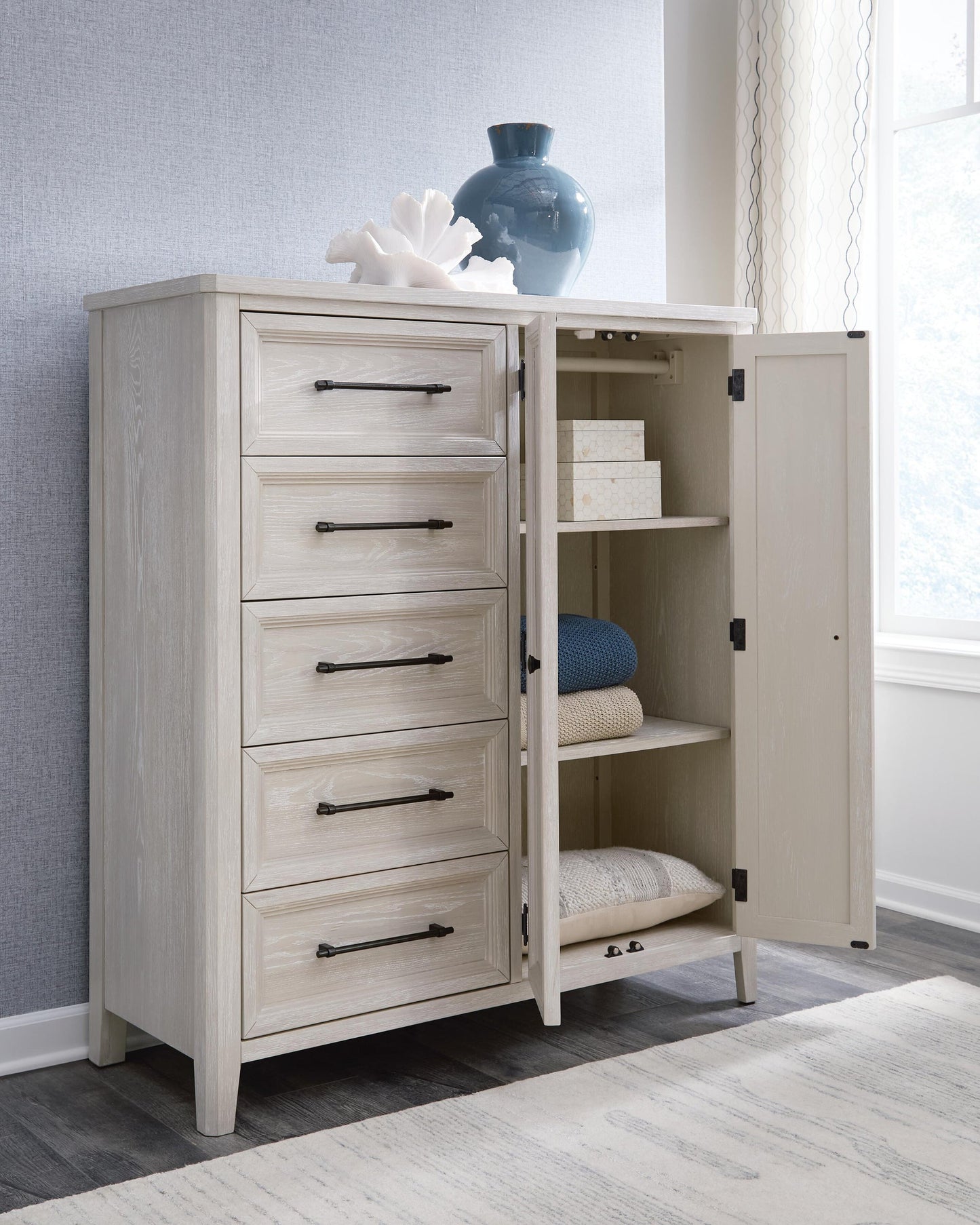 Darbonton Door Chest